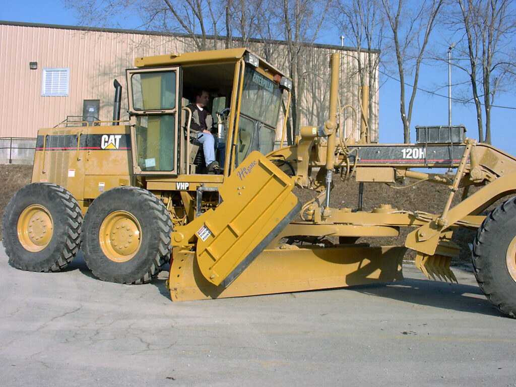 Hi-Gate_CAT120H_02-MIDDLE